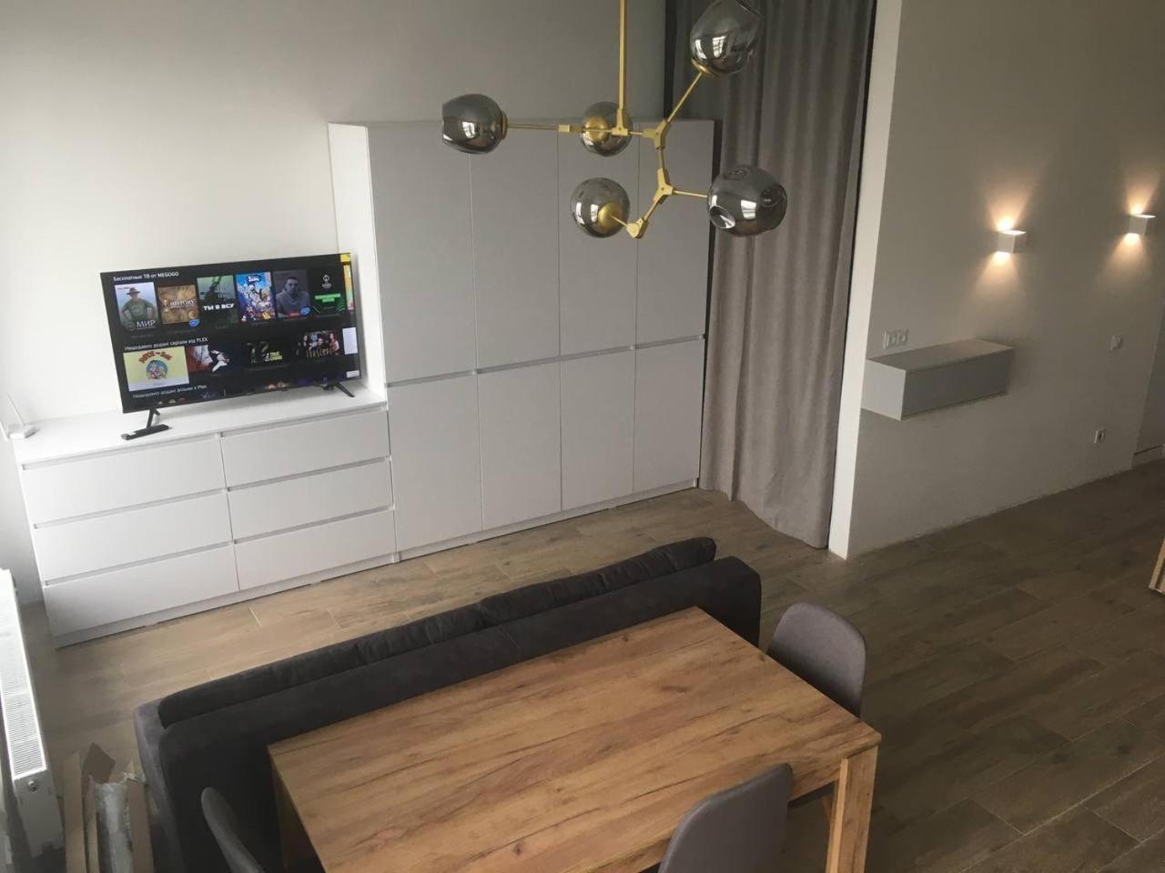 Apartplus - Затишні Апартаменти Dnipro Exterior photo